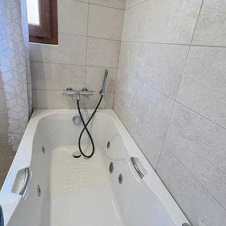 Au Calme, Proche Romeu, Randonnee, דירה Font-Romeu-Odeillo-Via